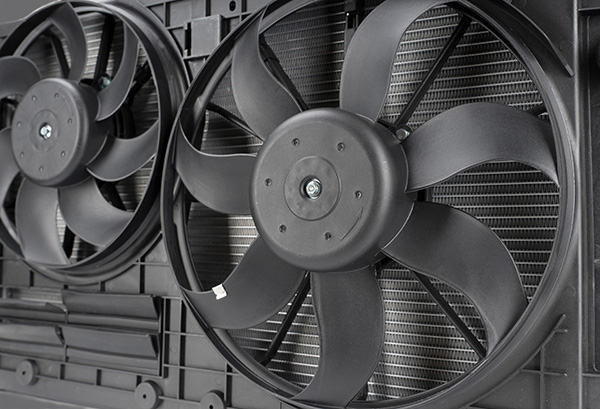 Radiator Fan Not Working? Here’s How Mechanics Diagnose the Problem